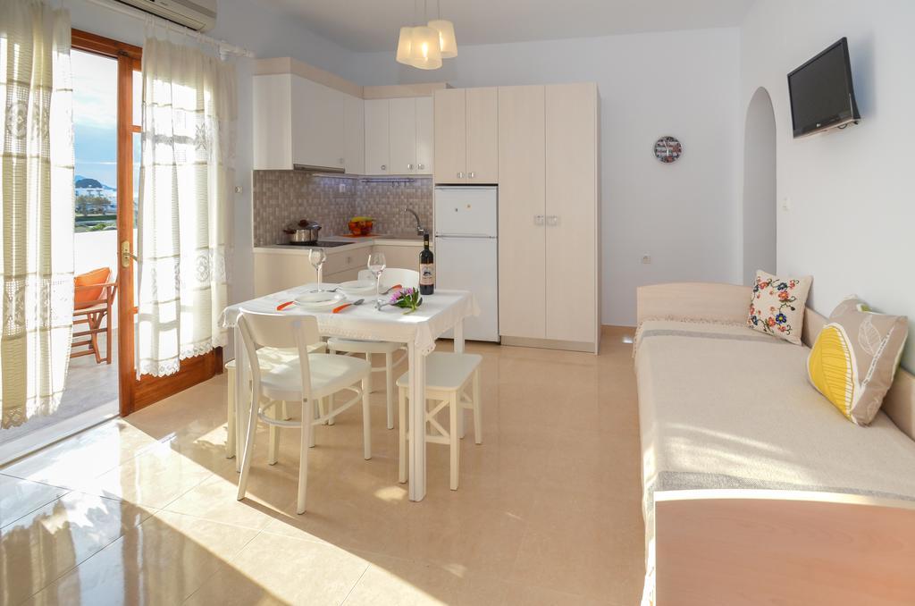 Villa Mary Elen Pollonia Camera foto